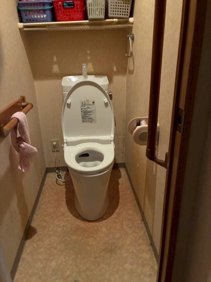 京都市中京区のトイレリフォーム・便器交換|税込116,050円【業界最安水準の施工事例】の画像