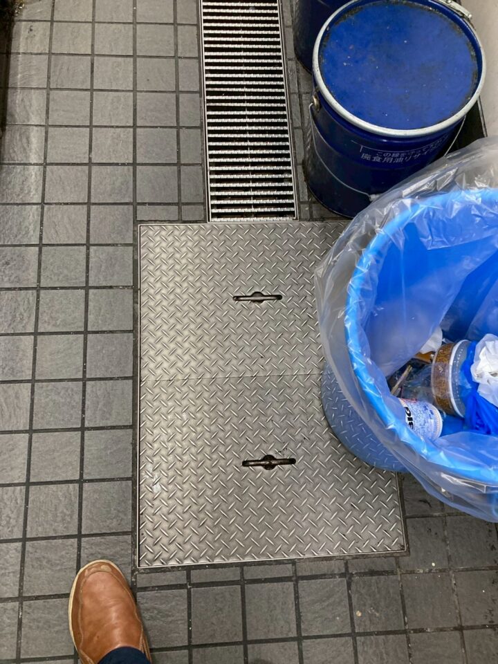 グリストラップの配管詰まりを応急処置で解消｜飲食店厨房の排水トラブル事例（税込22,000円）京都市北区の画像