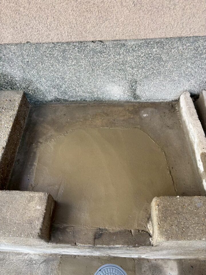 給湯管の水漏れ・交換にかかる費用と工事の流れ|給湯管新設工事の施工事例(税込220,000円)京都市西京区の画像