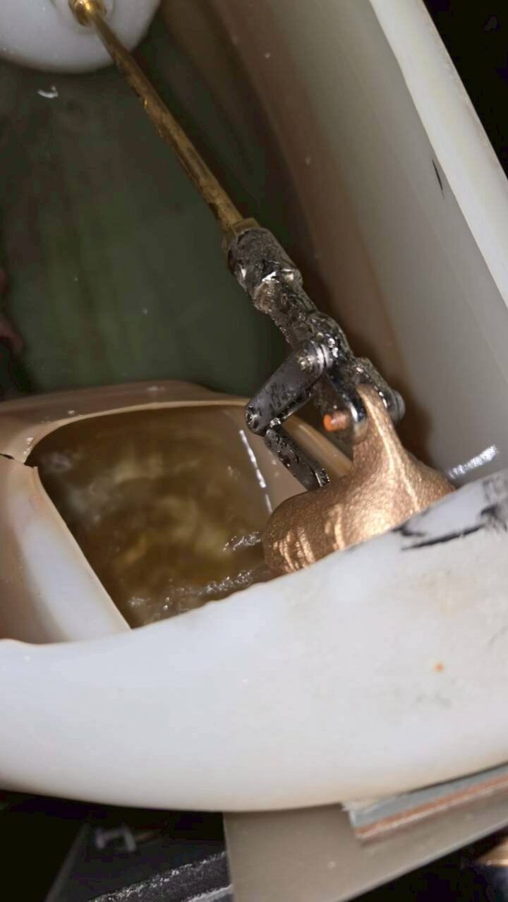 太陽熱温水器の修理・配管老朽化の総合更新費用と工事の流れ|施工事例(税込308,000円)京都市西京区の画像